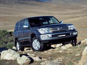 2005 Toyota Land Cruiser 100 Sahara TD